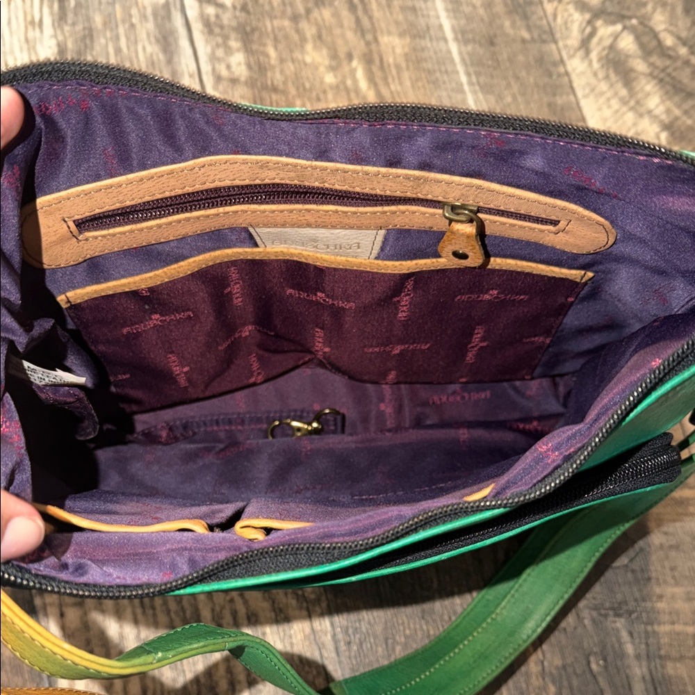 Anuschka Green Hand-Painted Hummingbird Shoulder Bag - Picture 4 of 7
